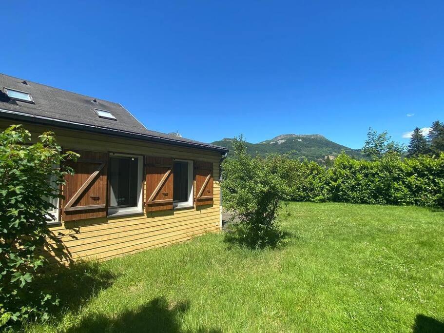 Maison Lumineuse Et Spacieuse Avec Terrain La Bourboule Exteriör bild