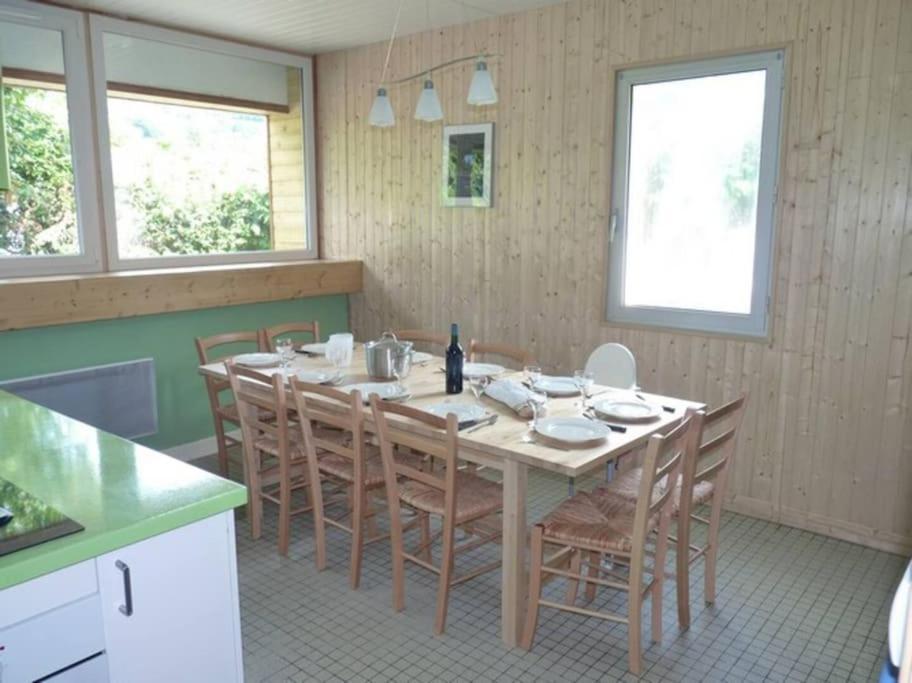 Maison Lumineuse Et Spacieuse Avec Terrain La Bourboule Exteriör bild